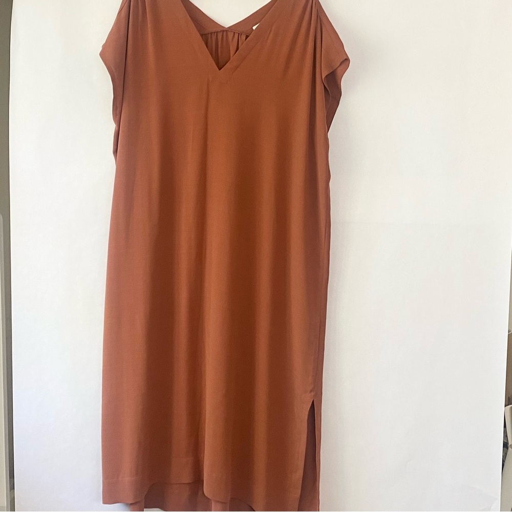 Prologue Dress - Loose Peach Sheath